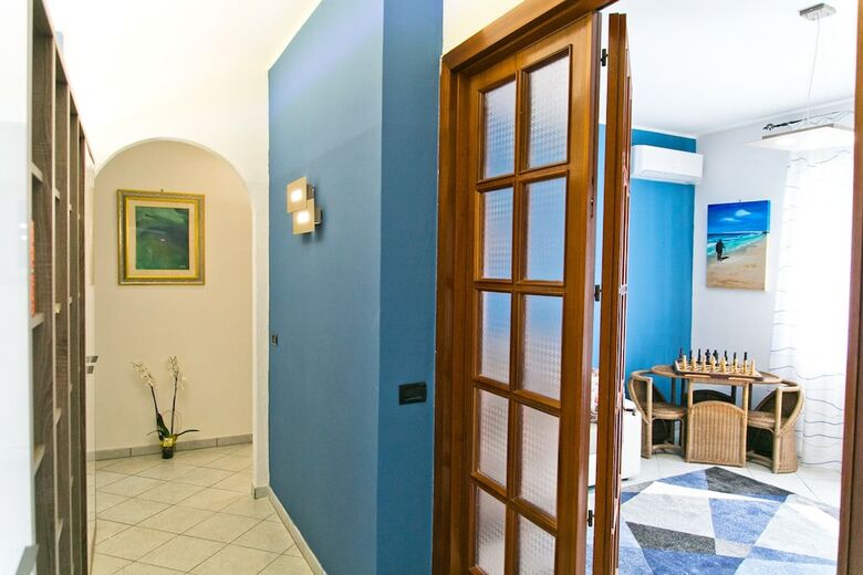 Bluemarine Apartment