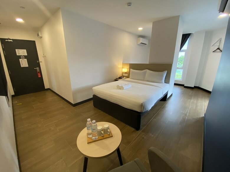 Zone Hotels