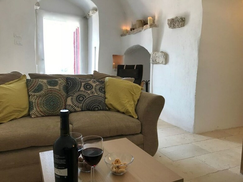 Trullo Panoramica