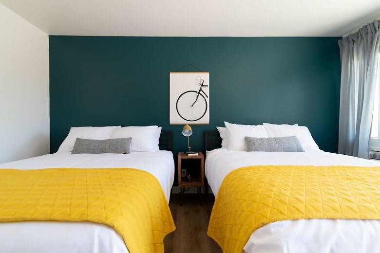 Spoke And Vine Motel
