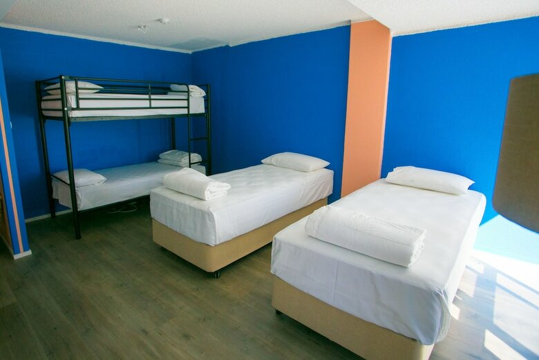 Hostal Rainbow Bay Backpackers