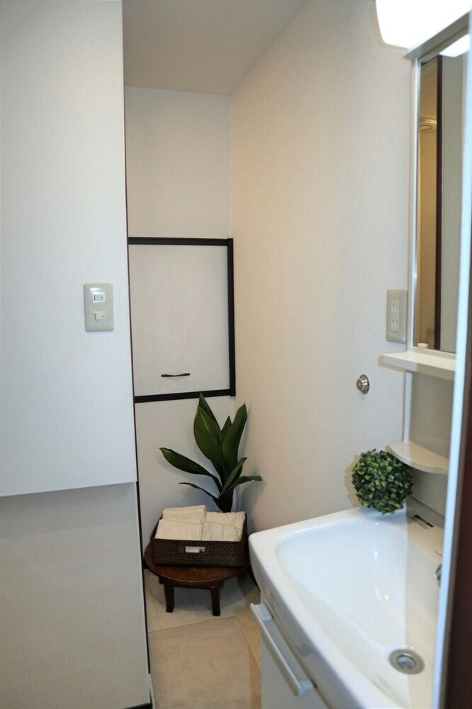 Nexstay House Osaka West