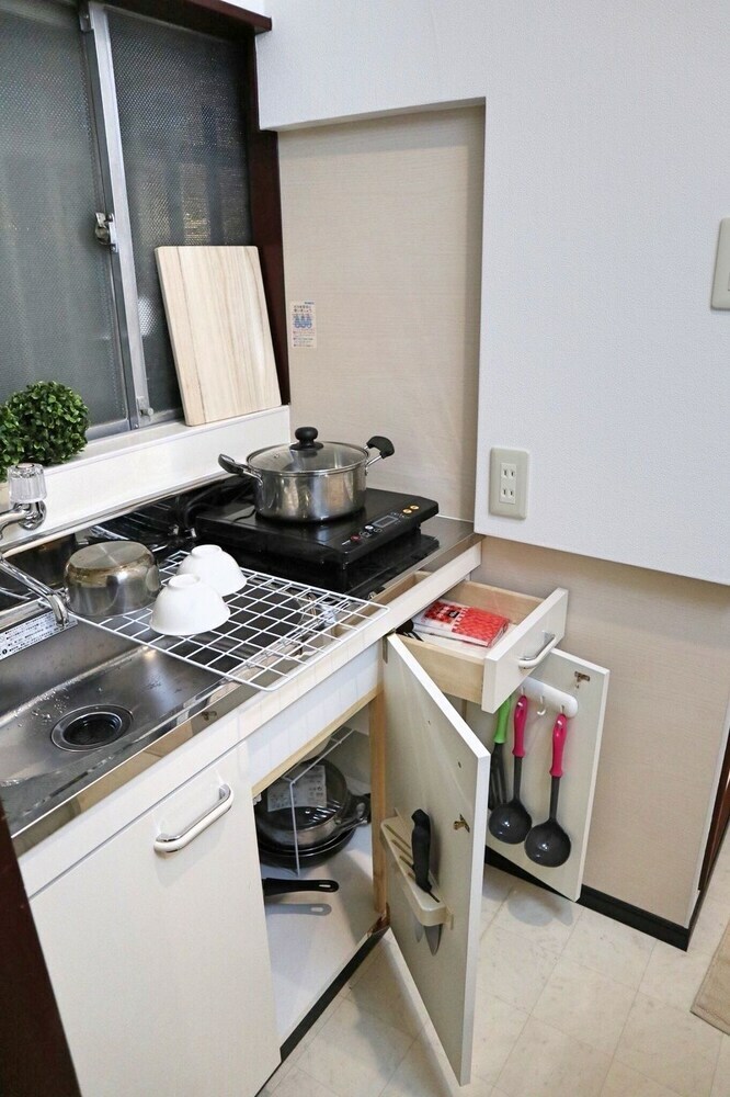 Nexstay House Osaka West