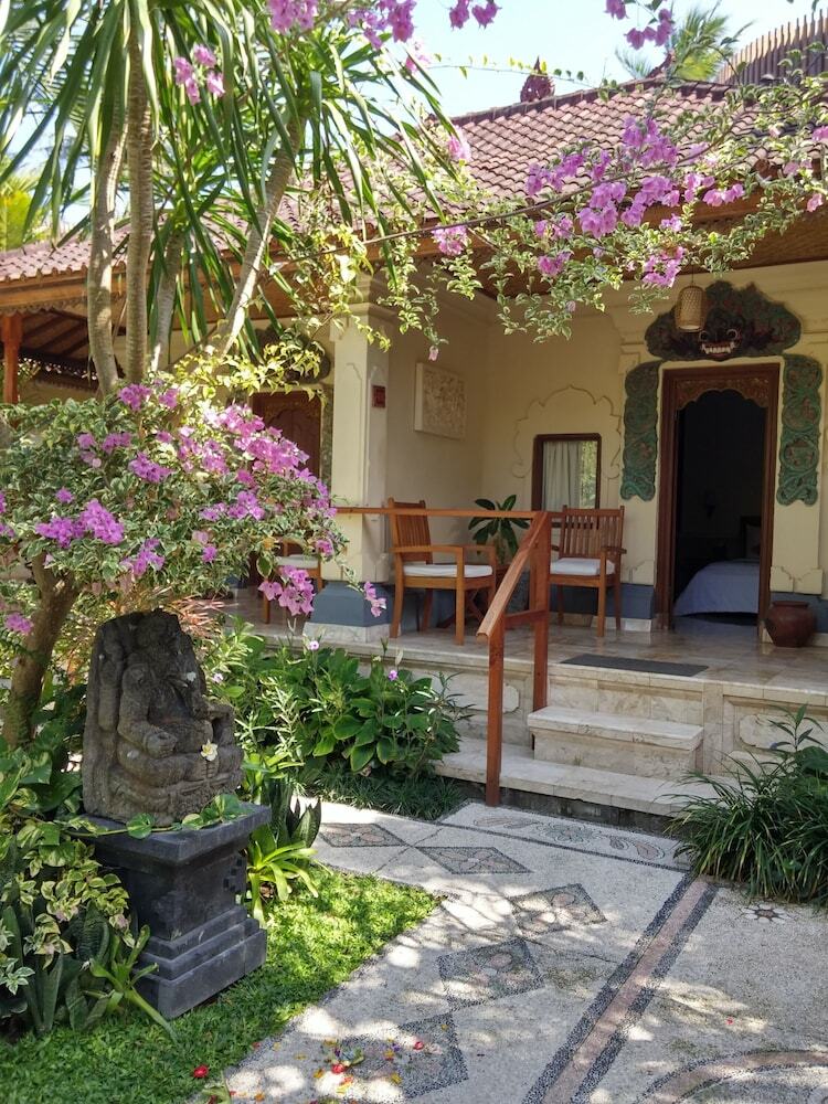 Villa Nusa Indah Bungalows - Candidasa