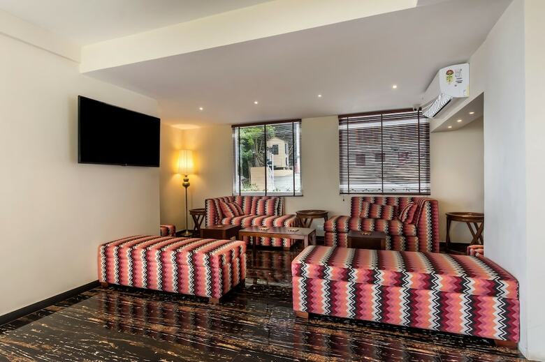 Hotel Ellbee Mussoorie Hills