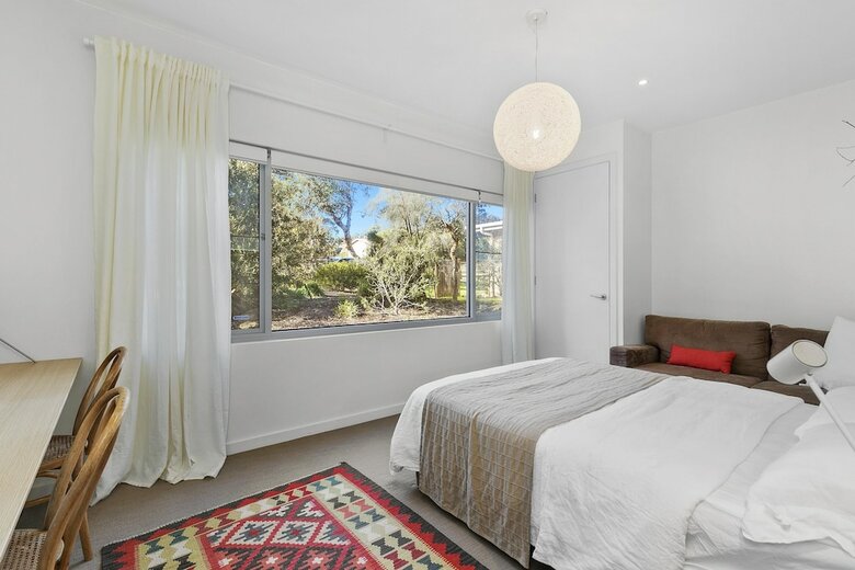 Bristlebird - Rejuvenate Stays