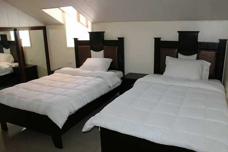Bed & Breakfast Pinewood Hotel