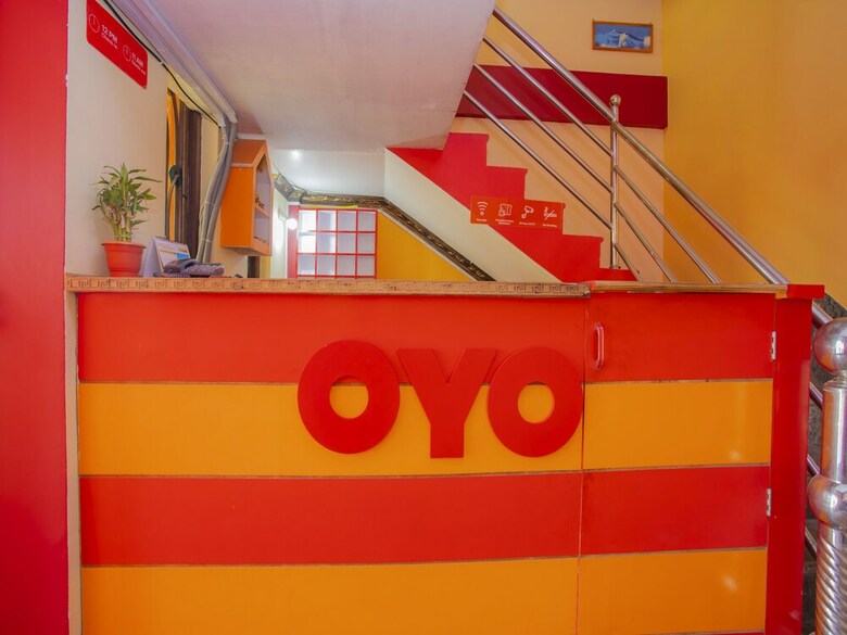 Oyo 348 Hotel Park Treasure