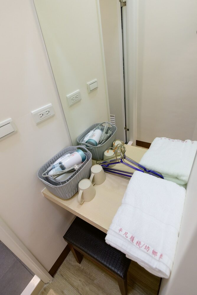 Hotel Township Season B&B