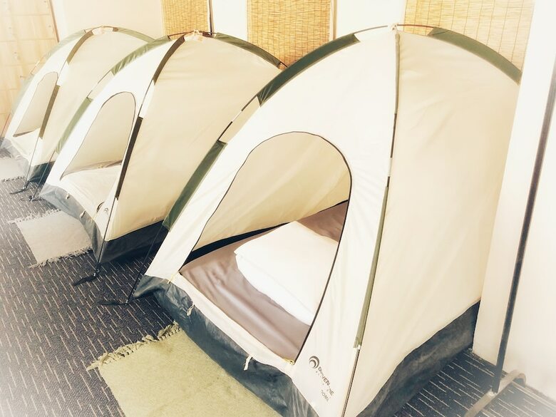 Hostal Yolo House