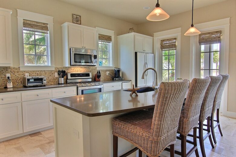 Cinnamon Shore- Sea Star 104 St