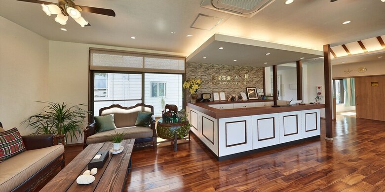 Wayn-zen Onna Hotel