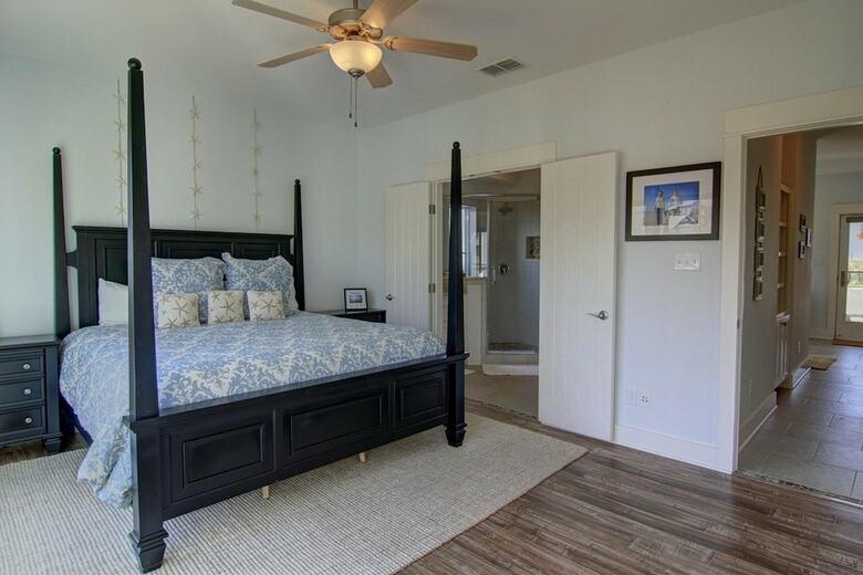 Cinnamon Shore- Beyond Paradise 119 Se