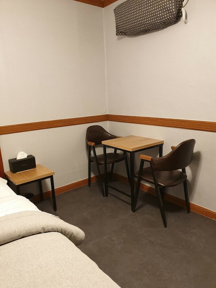 Hotel Motel Good Guy