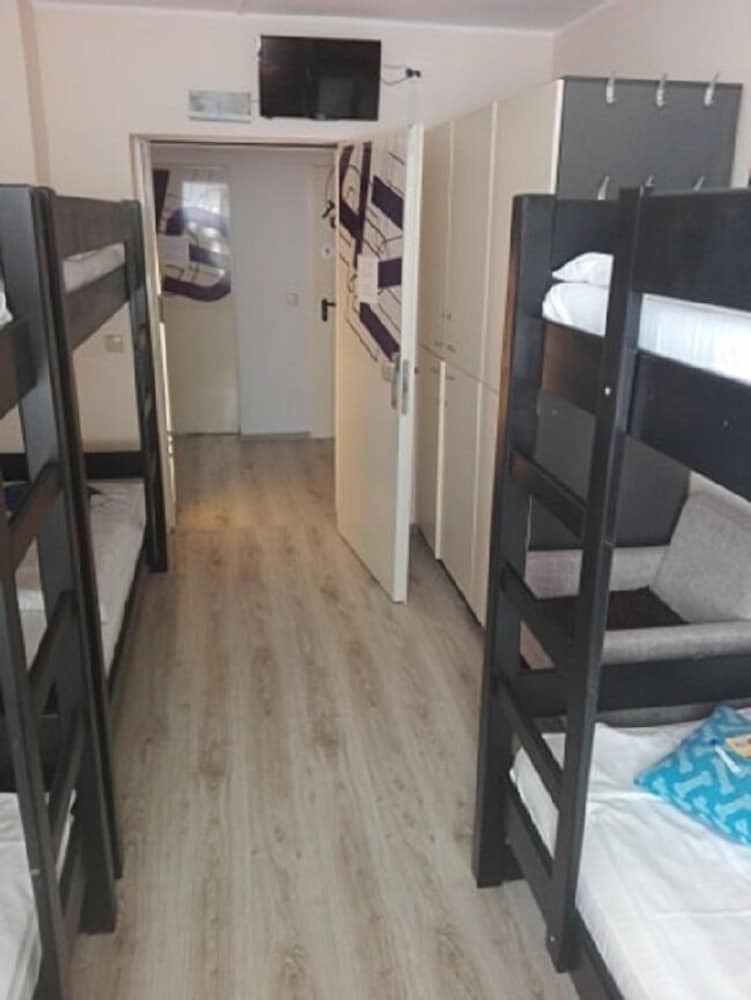Hostal Hostel Puzzle Alfa