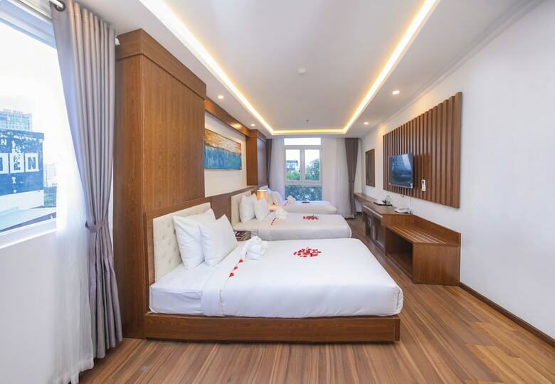 Gic Land 2 Hotel