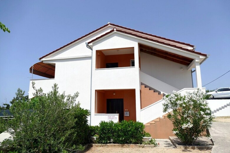 Apartments Andrea