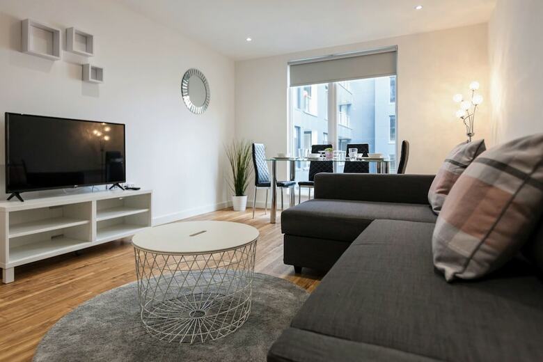 Warm And Welcoming Apartments