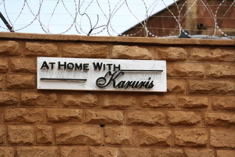 Apartamentos At Home With Karuris