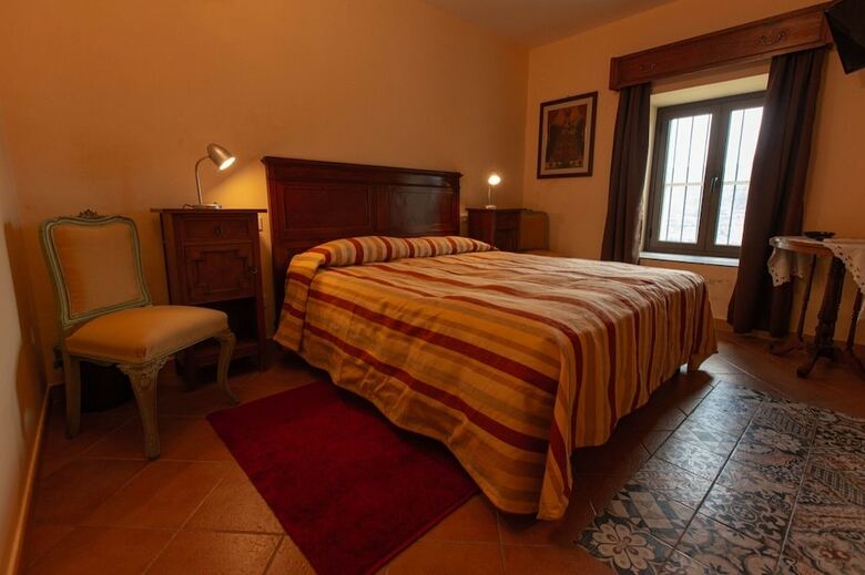 B&B Palazzo Cut�