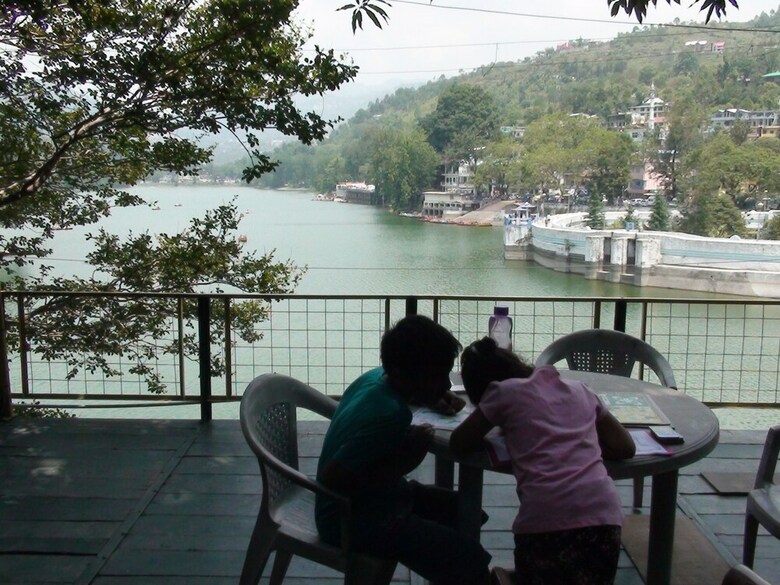Hotel Lake Retreat Bhimtal