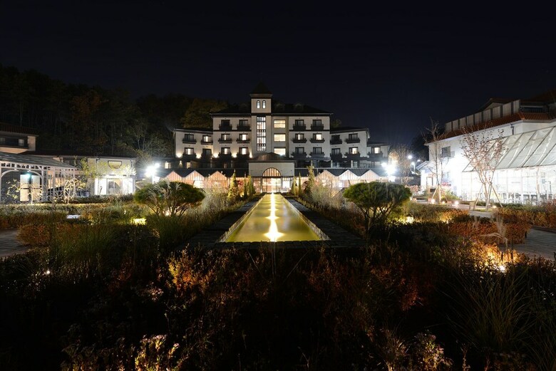 Eden Paradise Hotel