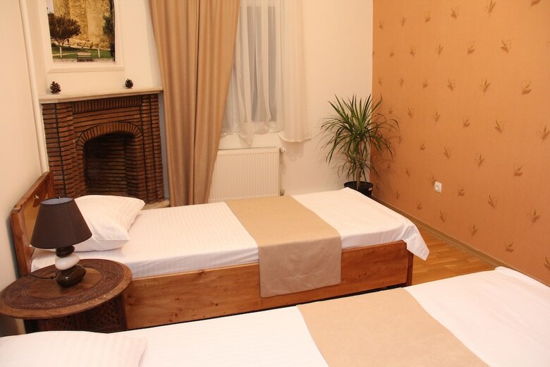 Aparthotel Old City Hotel And Apartments