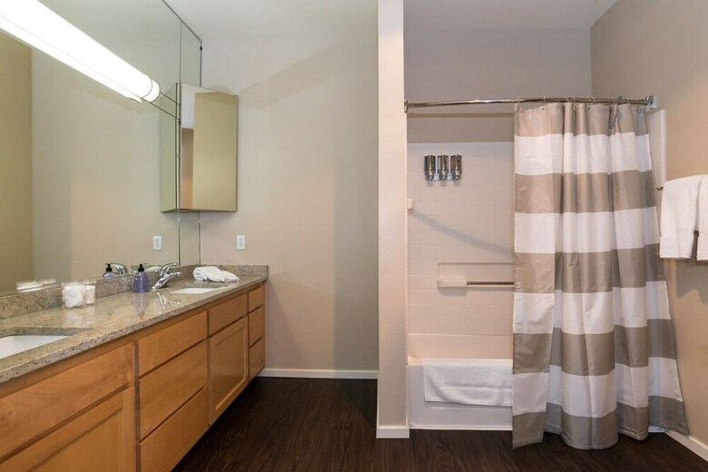 Kasa Seattle Bellevue Apartments