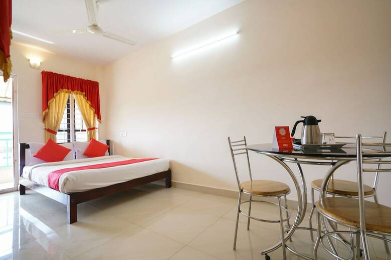 Hotel Oyo 15548 Mackal Residency