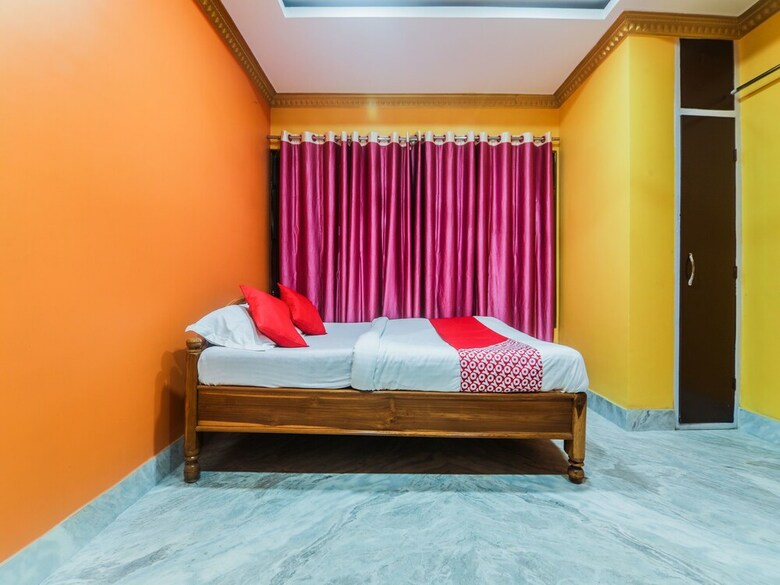 Hotel Oyo 17180 Danni's