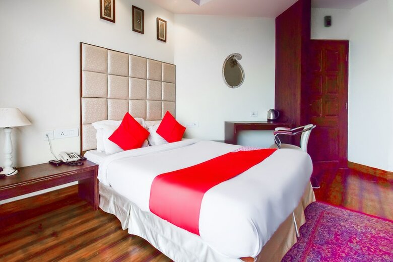 Hotel Oyo 14170 Kufri Star Inn