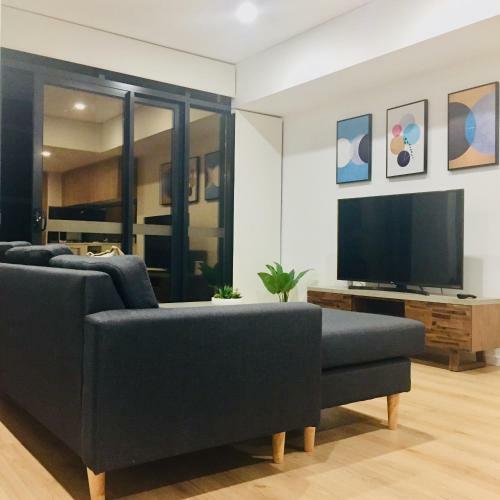 Mid City Apartment