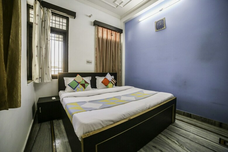 Oyo Home 19921 Cosy 3bhk