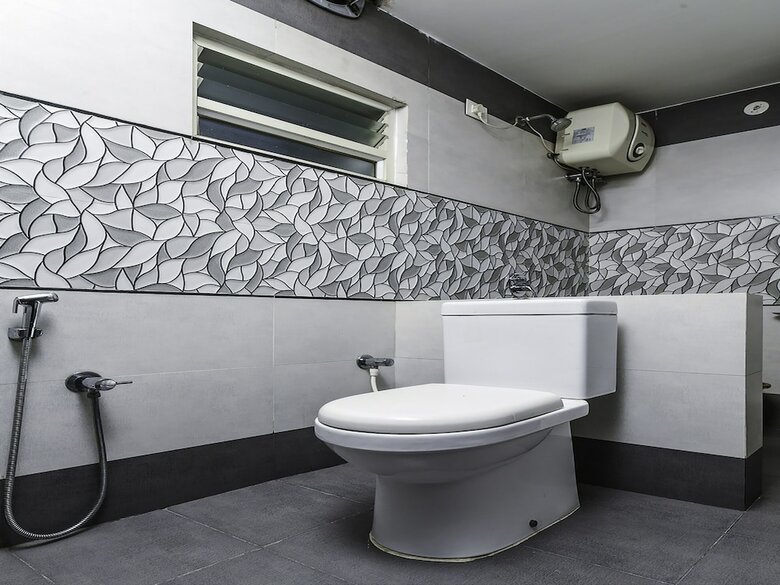 Hotel Oyo 18612 Sree Sai Surya Service Apartment