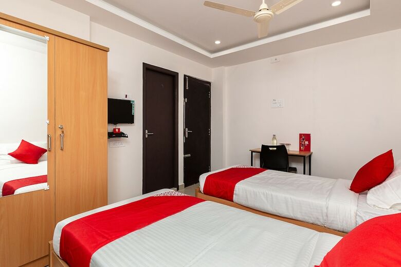 Hotel Oyo Flagship 24070 Thirupathi Nagar