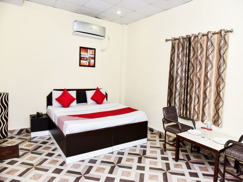 Oyo 24840 Hotel Ashiana Farm