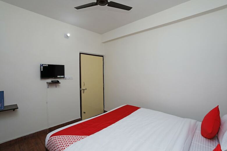 Hotel Oyo 22630 The Dream Palace