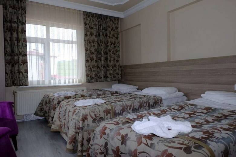 Sarimese Hotel