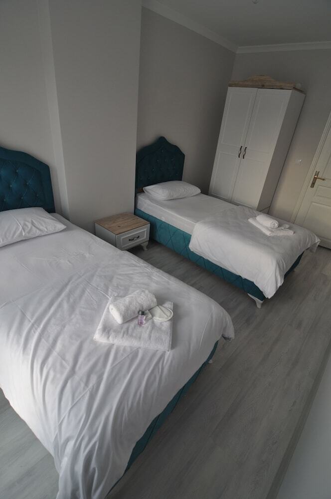 Apartamento Rosalinda Suit Hotel