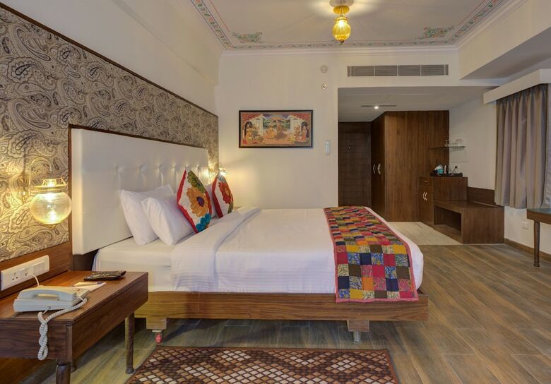 Hotel Palette Bamboo Saa Resort & Spa
