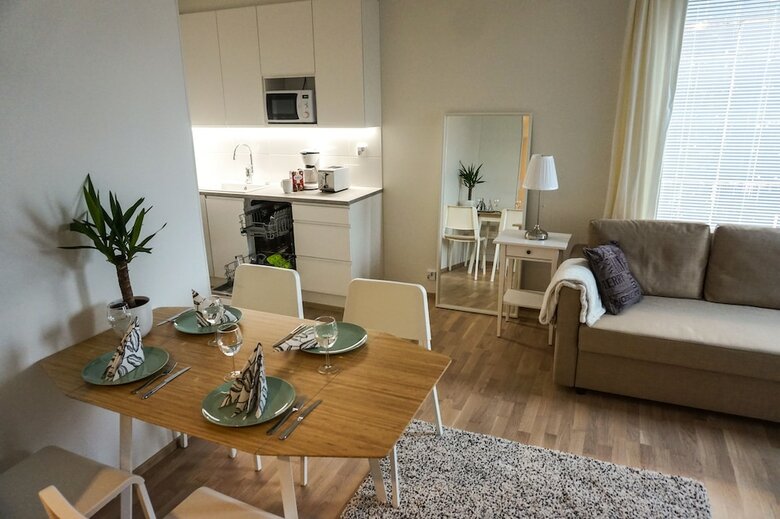 Local Nordic Apartments - Woodpecker