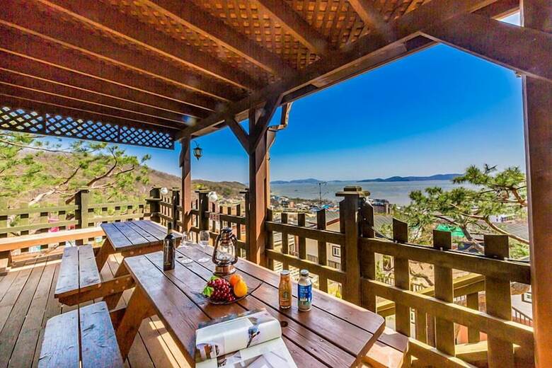 Ganghwa Skyhills Pension