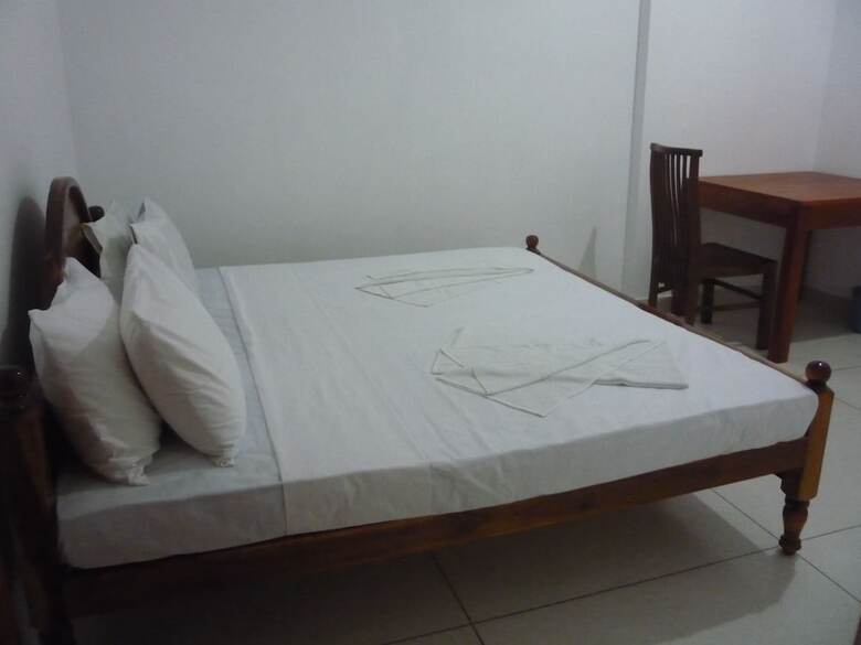 Hostal Nest Residence