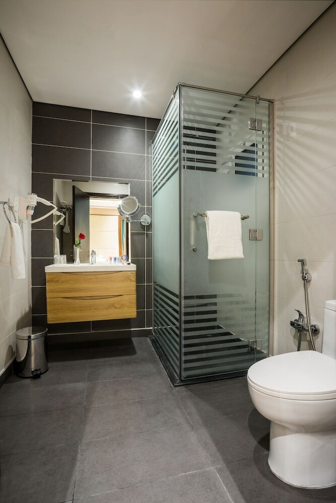 Hotel Naviti Warwick Dammam