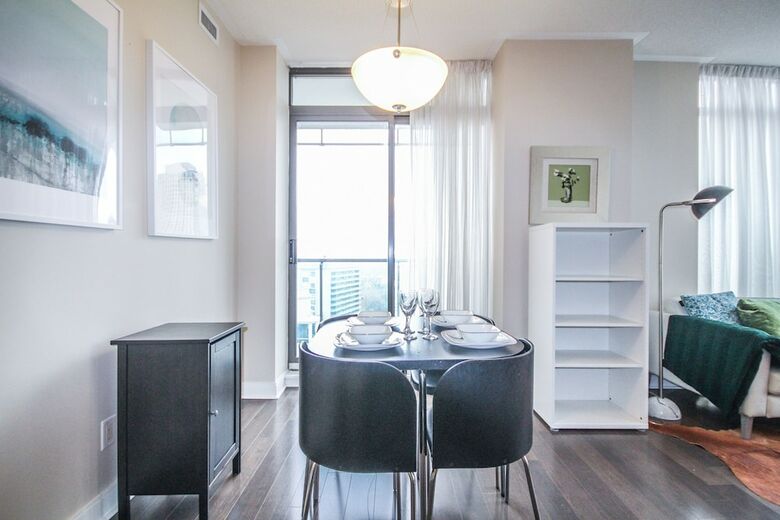 Hotel Sarkar Suites - Yorkville
