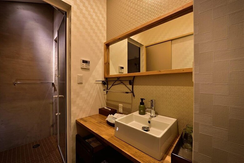 Hotel Onsen Glamping Shima Blue
