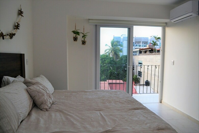 Condo Niza 266 By Mdr