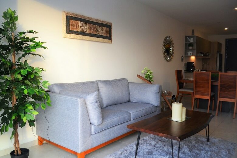 Condo Niza 266 By Mdr