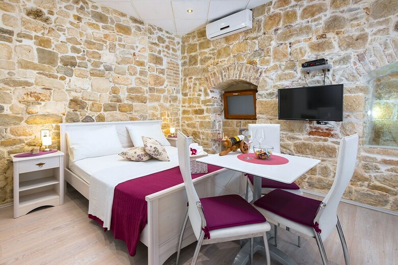 Apartamentos Gaius Aurelius Valerius