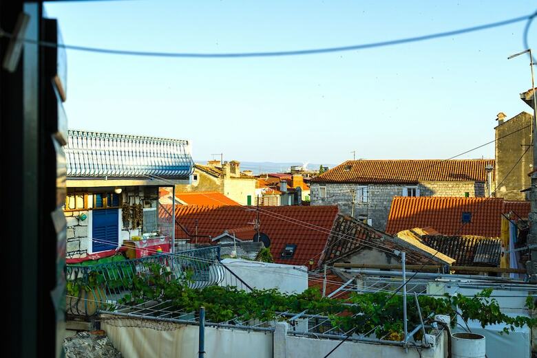 Split Apartments With Hotel Service